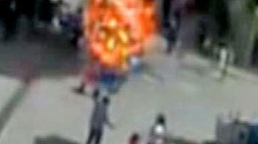 Balonlar alev aldı!