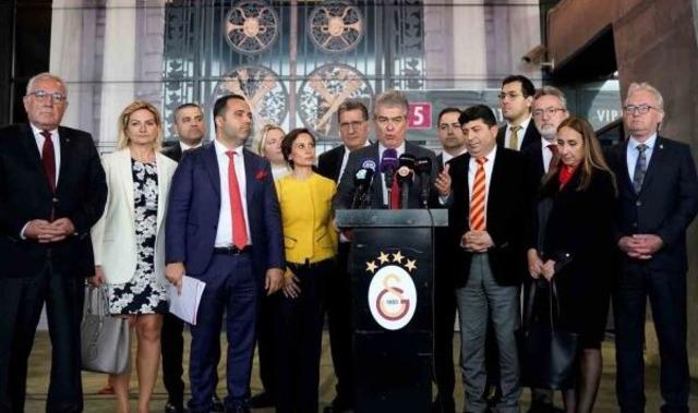Galatasaray'da 'AK Parti-CHP çekişmesi' mi var? İddialar gündem olurken, Özbek'ten İmamoğlu'na dikkat çeken ziyaret 640xauto