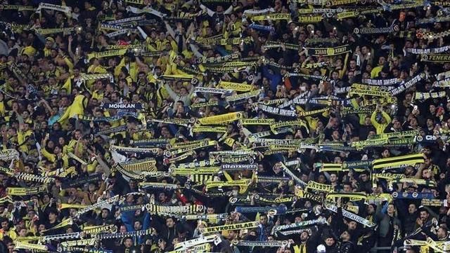 İl Spor Güvenlik Kurulu'ndan Galatasaray-Fenerbahçe derbisine az bir zaman kala deplasman seyircisi kararı! 640xauto