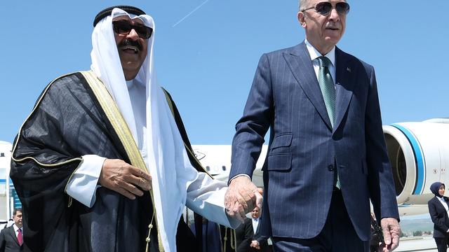 Erdoğan havaalanında karşıladı! Kuveyt Emiri El Sabah Türkiye'de