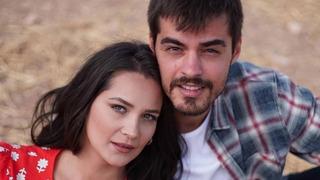 Gülsim Ali'nin iddialı pozları hayranlarından tam not aldı