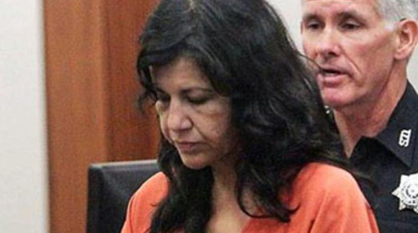 Topuklu ayakkabıyla sevgilisini &ouml;ld&uuml;rd&uuml;