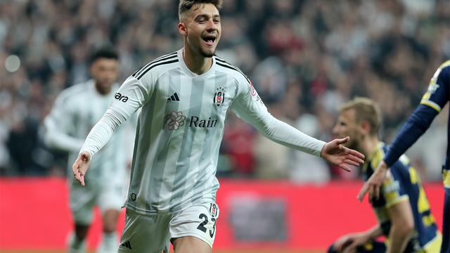 Ernest Muci, Beşiktaş'ta parıl parıl parıldıyor!