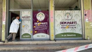 SON DAKİKA | DEM Parti bürosuna silahlı saldırı! 14 mermi isabet etti