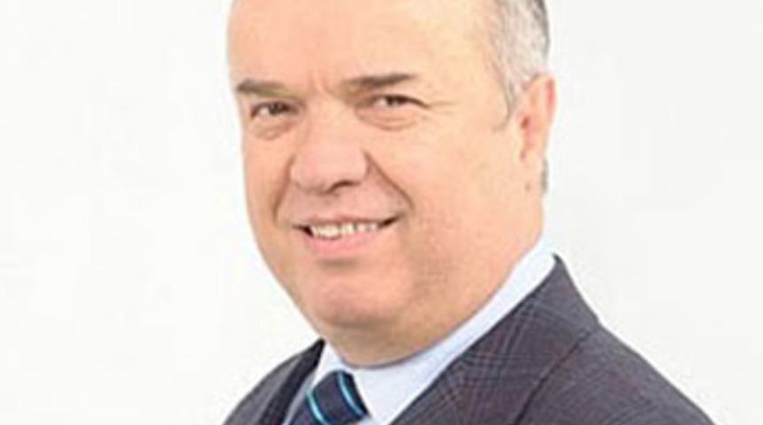 'Akil Adam' Fehmi Koru hastaneye kaldırıldı!