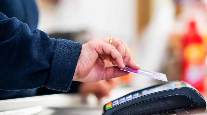 IBAN ile ödeme yasal mı, yasak mı? IBAN numarası ile alışveriş yapılır mı? IBAN ile ödeme cezası var mı?