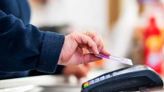 IBAN ile ödeme yasal mı, yasak mı? IBAN numarası ile alışveriş yapılır mı? IBAN ile ödeme cezası var mı?