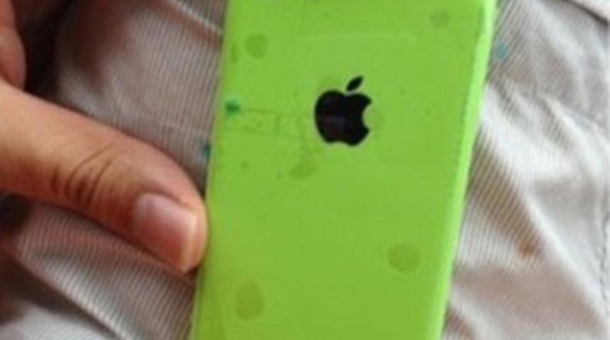 Ucuz iPhone’un ilk görüntüsü ortaya çıktı