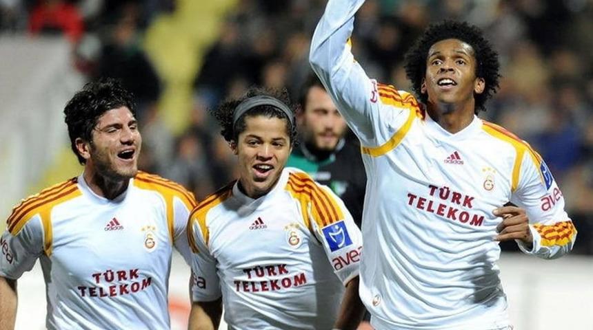 Galatasaray'ın eski oyuncusu Jo Alves, takım otobüsünde tutuklandı!