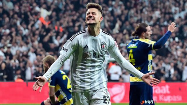 Ziraat Türkiye Kupası'nda finalin adı belli oldu! Fatih Karagümrük'ü 4-0 mağlup eden Trabzonspor, Beşiktaş'ın rakibi oldu... 640xauto