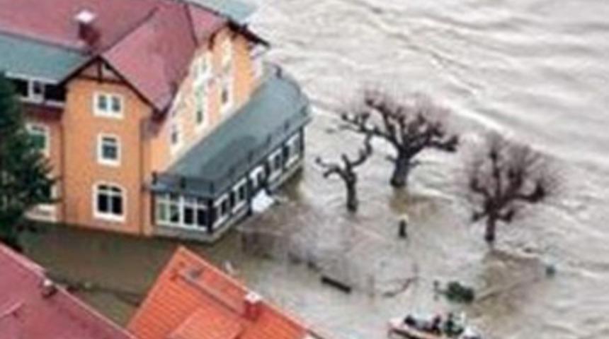 Avrupa’yı sel aldı!