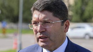 Bakan Tunç'tan açıklama geldi: Tartıştığı kişiyi arabanın arkasında sürükleyen sürücü tutuklandı