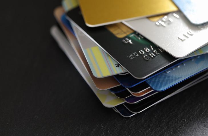 Kredi kartı kullananları yakından ilgilendiriyor: Faiz oranlarında artış sorusuna böyle yanıt verdi!
