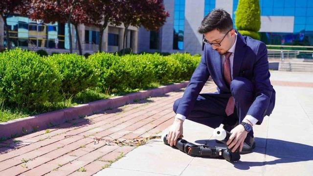 Yaptığı yılan robotla depremde mahsur kalanlar kurtarılabilecek