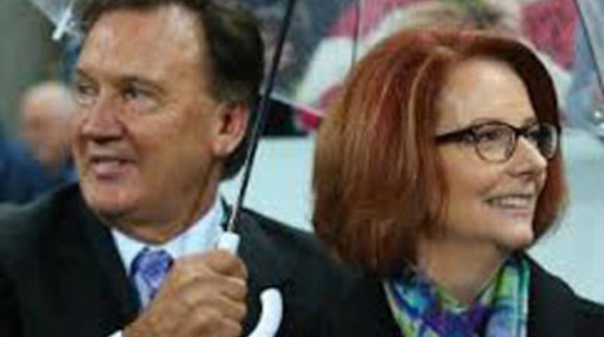 Başbakan’a ‘eşcinsel’ şakası