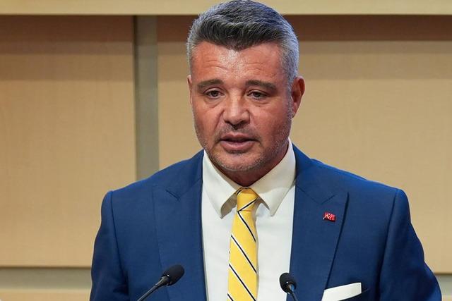 Fenerbahçe Yüksek Divan Kurulu Başkanı Şekip Mosturoğlu açıkladı! "Sadettin Saran resmi olarak aday" 640xauto
