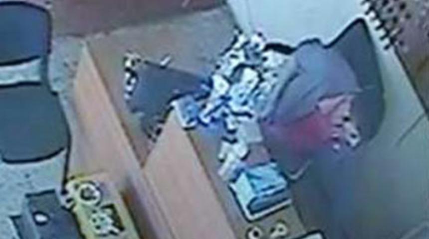 Hırsızlar böyle görüntülendi