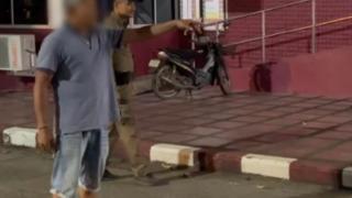 Kıskançlık krizi geçiren adam masaj salonunu basıp tehditler savurdu! Savunması 'pes' dedirtti: 'Bu normal değil mi?'