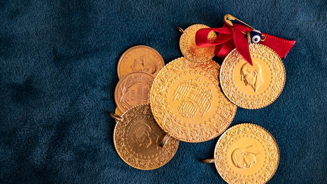 Altın fiyatları yükselişe geçti! Gram altında 'dolar' detayı! İslam Memiş, altının yönüne işaret etti: Bundan sonraki ana trend...  