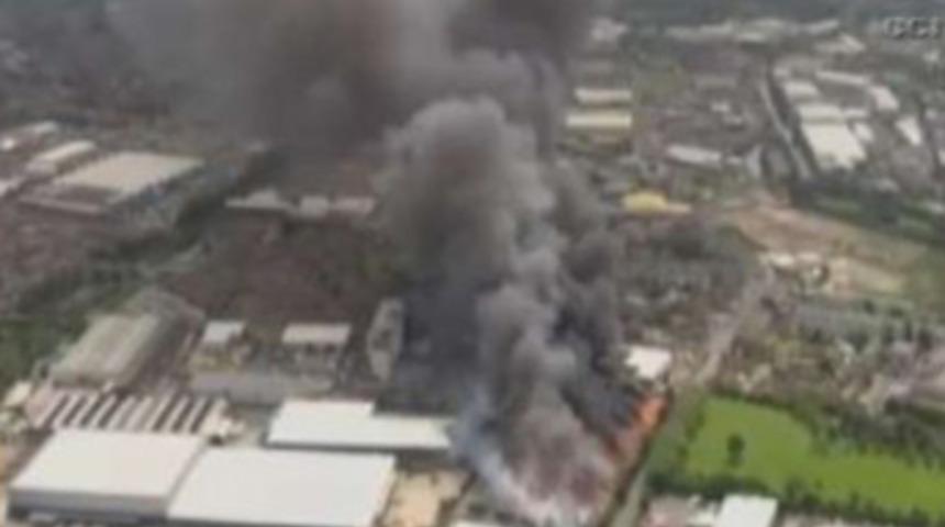 İngiltere'de dilek feneri felaketi: 11 yaralı