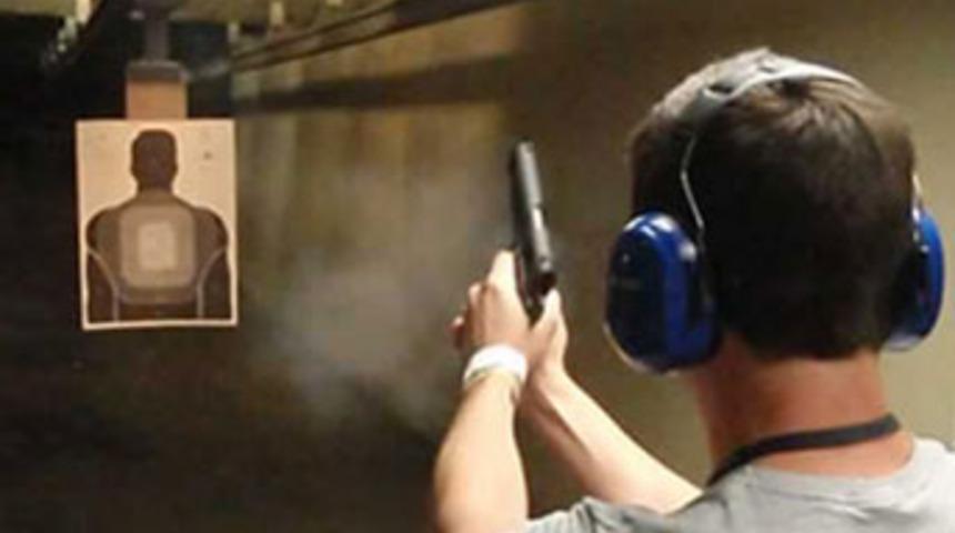 Atış poligonunda intihar