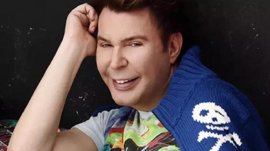 Verdiği kilolarla dikkat çekmişti... Yeni bir estetik operasyon geçiren Kuşum Aydın tanınmaz hale geldi! Yeni görüntüsü şaşırttı