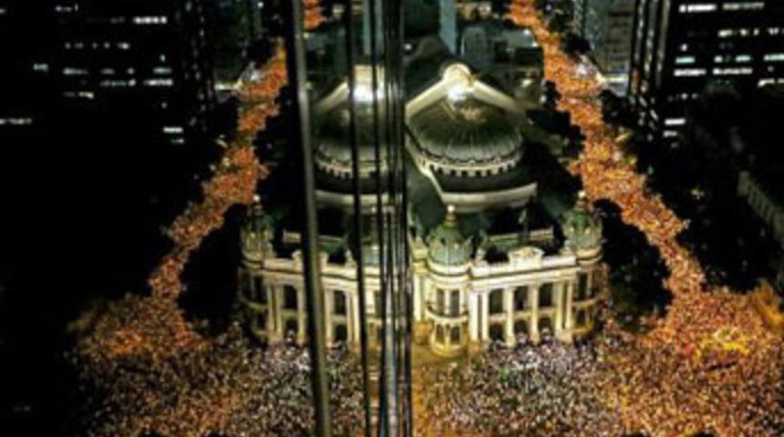 Brezilya'da hükümet geri adım attı