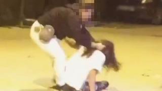 Bursa'da 2 kadın, saç saça baş başa kavga etti! O anlar kamerada