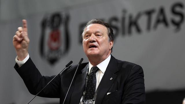 Fenerbahçe ve Beşiktaş'tan Dursun Özbek'in açıklamalarına sert cevap! ''Biz çocukların yanağını okşadık ama yanak okşatmadık'' 640xauto