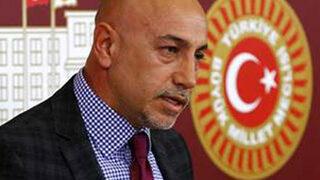 'Twitter hesabı benim değil, deyin'