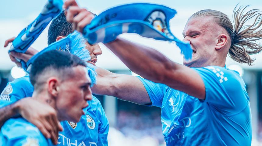 İşte Premier Lig bu! Liverpool'un işini bitirdiler ve liderliğe oturdular!