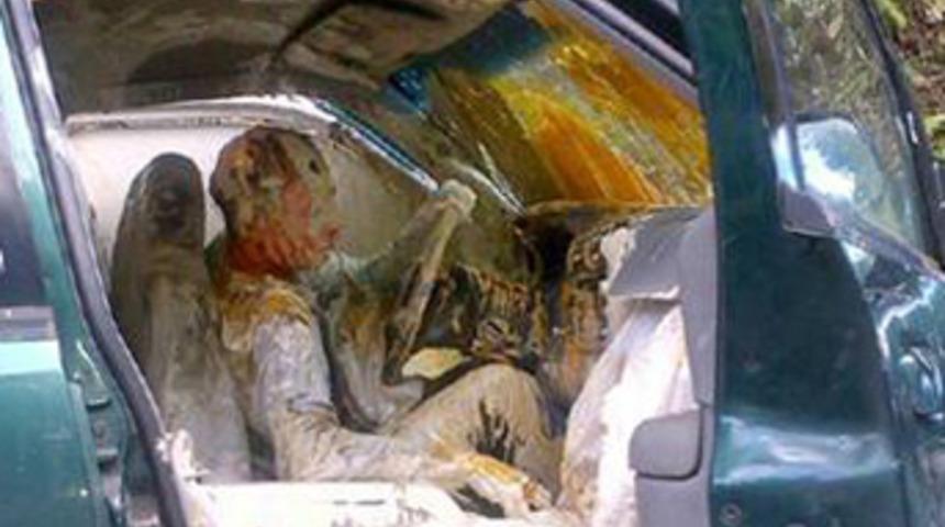 Trafik kazası 'renkli' bitti