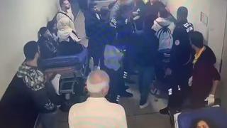 Yer: İstanbul! Doktora tekme tokat saldırdılar: O anların görüntüsü ortaya çıktı