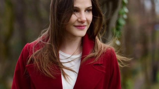 Alina Boz, Aşkın Olayım şarkısını söylerken Galatasaray'a küfür mü etti? Görüntüler taraftarları çıldırttı... Hemen açıklama geldi