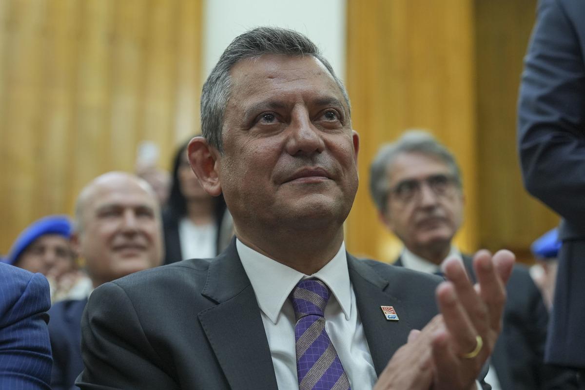 CHP de 1 Haziran bilmecesi! Özgür Özel den PM hamlesi 2