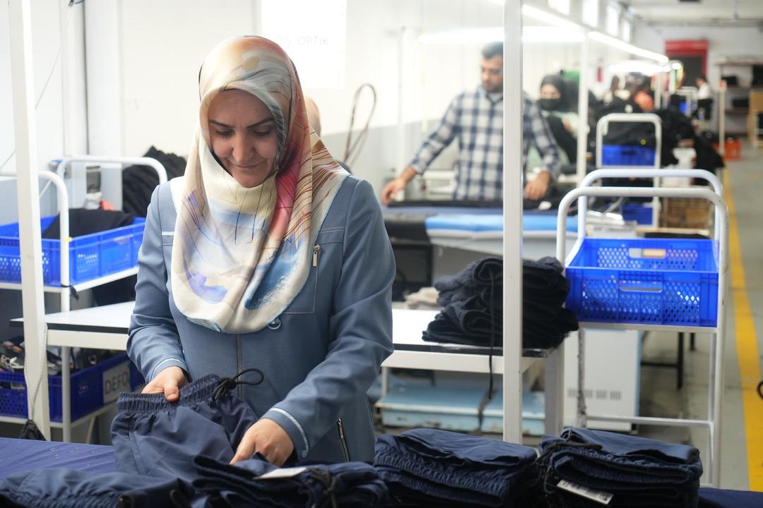 Sıfırdan başladı, at&ouml;lyesini kurdu! Girişimci kadın 70 kişiyi istihdam ediyor