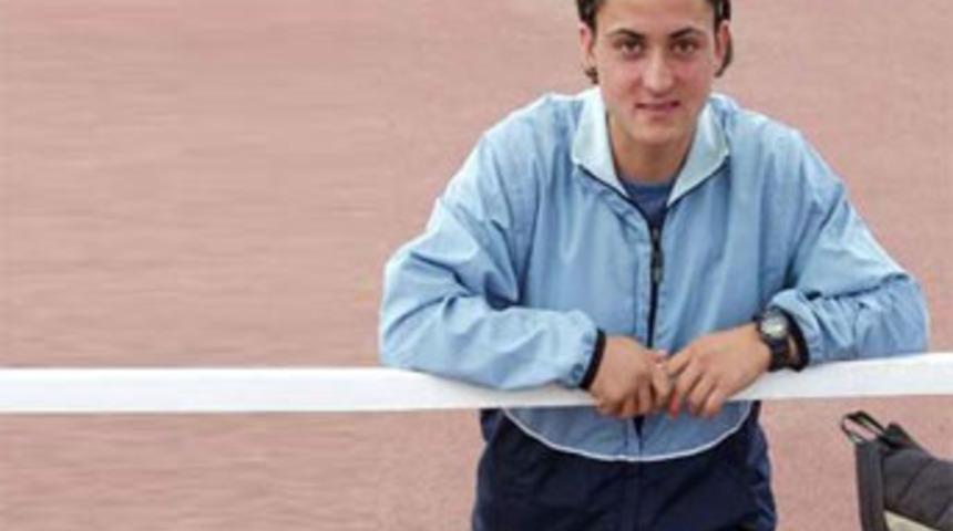 Binnaz Uslu T&uuml;rkiye'ye geliyor