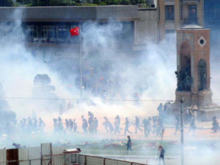 Polisten 190 sayfalık iki Gezi fezlekesi