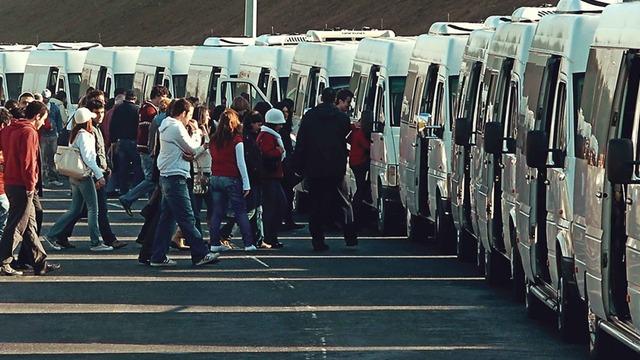 Kamu personeli servisleri kaldırıldı: Giderler 3 kat artmıştı: Toplu taşıma kartı geliyor