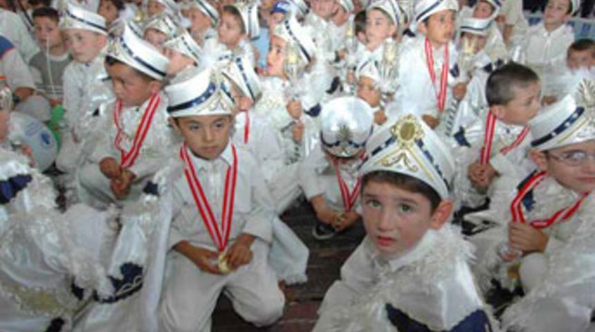 Sünnetçiler tarih oluyor