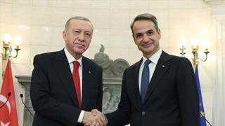 Cumhurbaşkanı Erdoğan'la görüşmek için Ankara'ya geldi! Miçotakis'in ziyaretinde masada önemli konular var