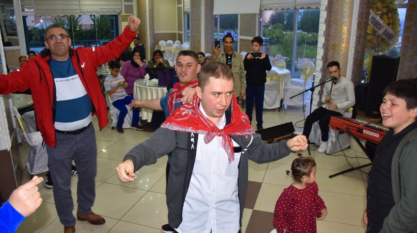 Bilecik'te engelli gençler için asker eğlencesi yapıldı