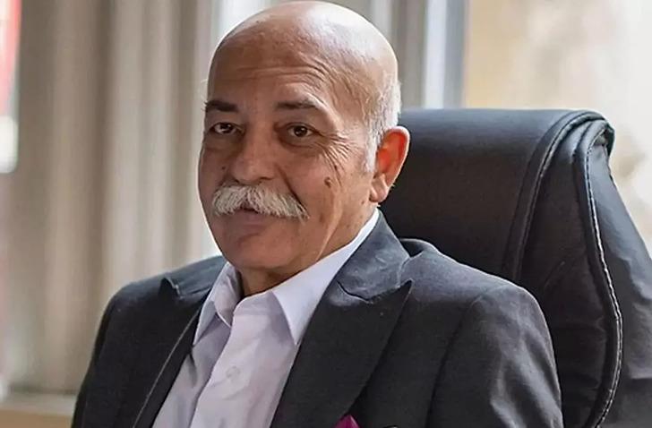 Kızılcık Şerbeti'nin Apo'suydu... Settar Tanrı&ouml;ğen beyin kanaması sonrası ilk kez g&ouml;r&uuml;nt&uuml;lendi