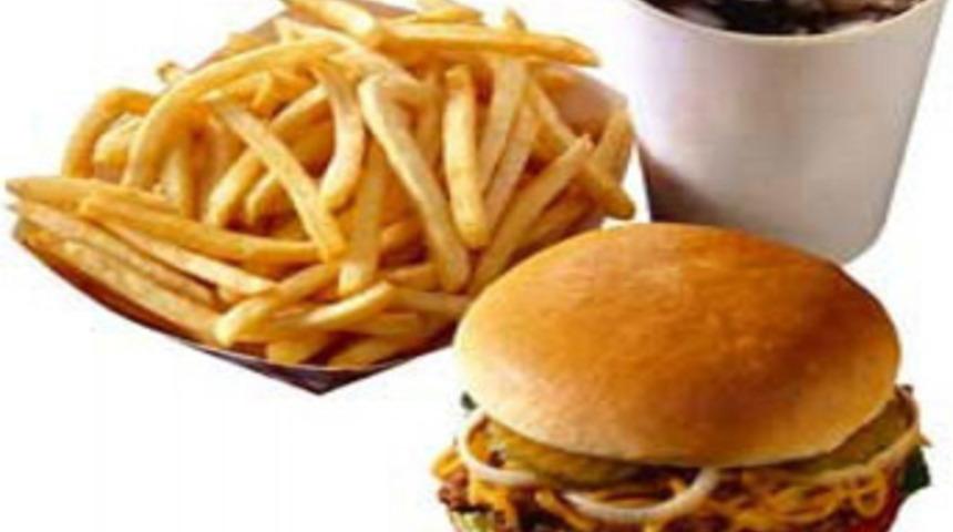 Hamburgerin de &ccedil;akmasını yaptılar