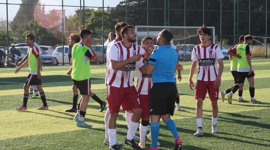 Hatay'da amatör ligde oynanan maçta çıkan kavgaya polis müdahale etti