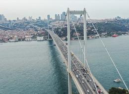 Otoyol ve köprü geçiş ücretlerine zam yapıldı! 15 Temmuz Şehitler Köprüsü 24 TL, Osmangazi Köprüsü 399 TL oldu! İşte yeni tarife