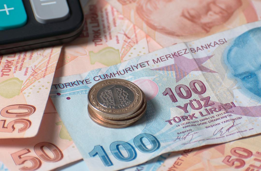 A&ccedil;lık sınırı asgari &uuml;creti ge&ccedil;ti, beklentiler daha da arttı! Ara zamda eyl&uuml;l işareti: Artış i&ccedil;in rakam verildi