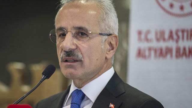 Otoyol ve körprü geçiş ücretlerine zam sonrası Bakan Uraloğlu'ndan açıklama: Gerçekten çok düşük kalmıştı