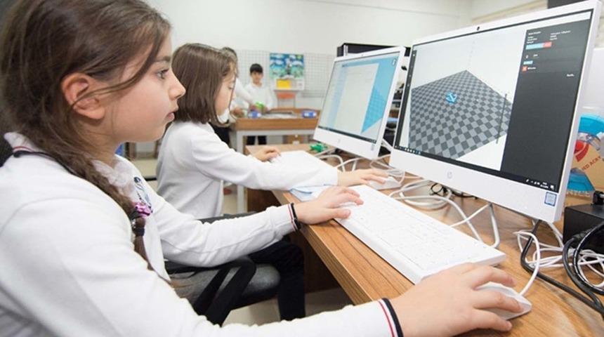 MEB'den bir ilk! Ortaokul öğrencileri için başlıyor... Ücretsiz olarak 10 ilde hayata geçiyor