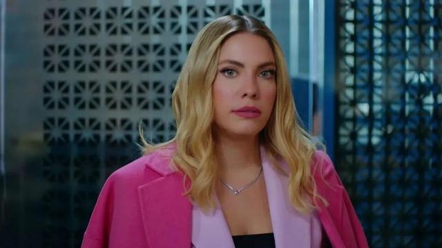 Taze anne Eda Ece kızı Mina İpek'i paylaştı! O kareye beğeni yağdı 